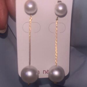 Elegant Gold and Pearl Drop Earrings